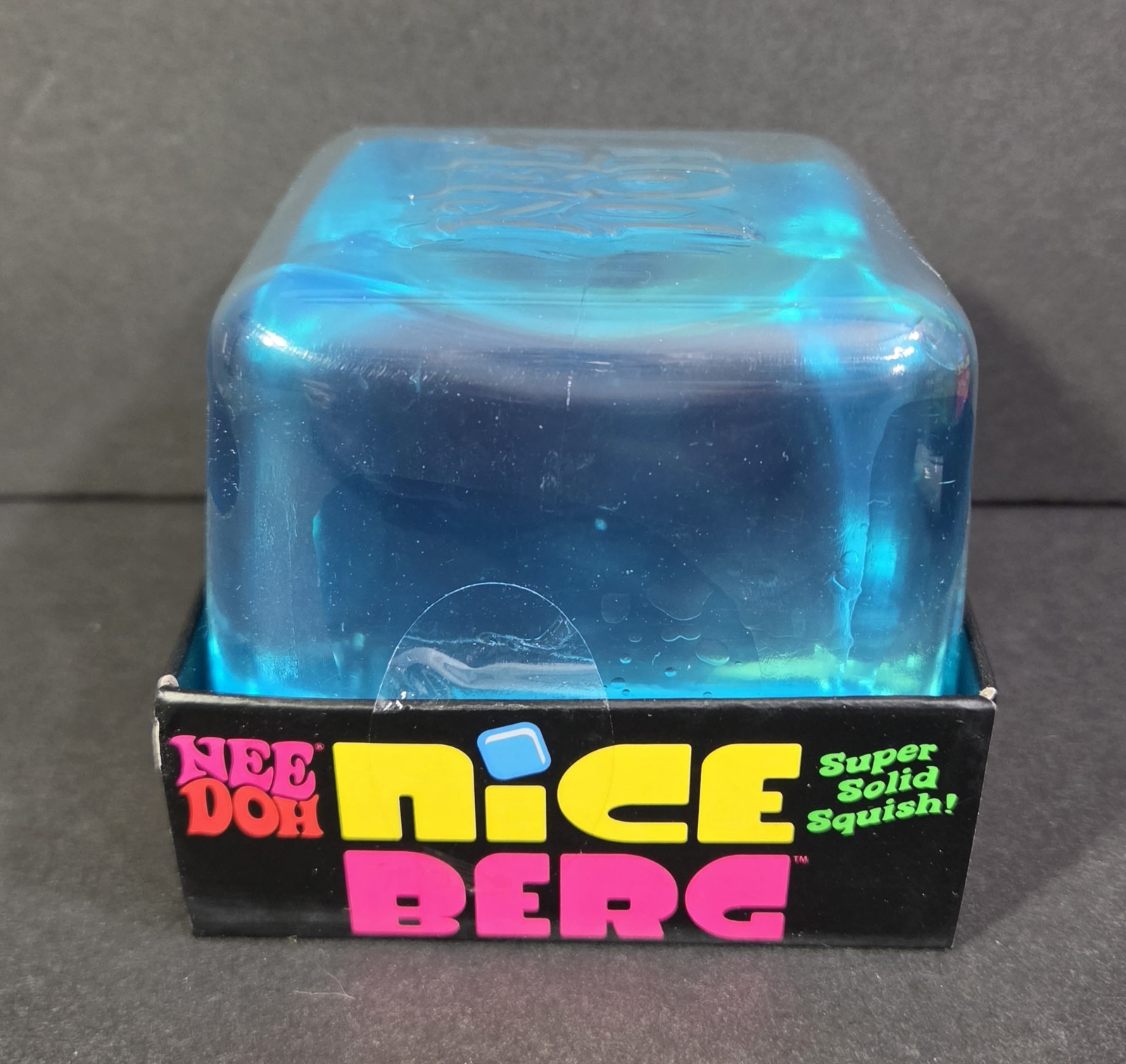 NeeDoh Nice Berg Blue XL Giant Nee Doh Niceberg Squishy Cube Ice, Blue