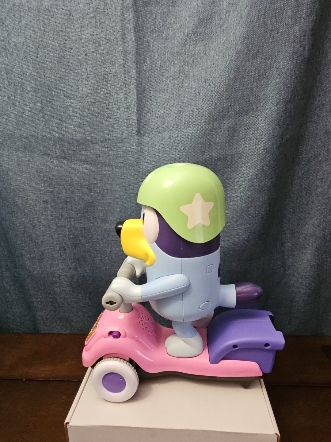 VTech Bluey Scooter Toy | Sings & Talks | Follow Me Game | Interactive Dancing