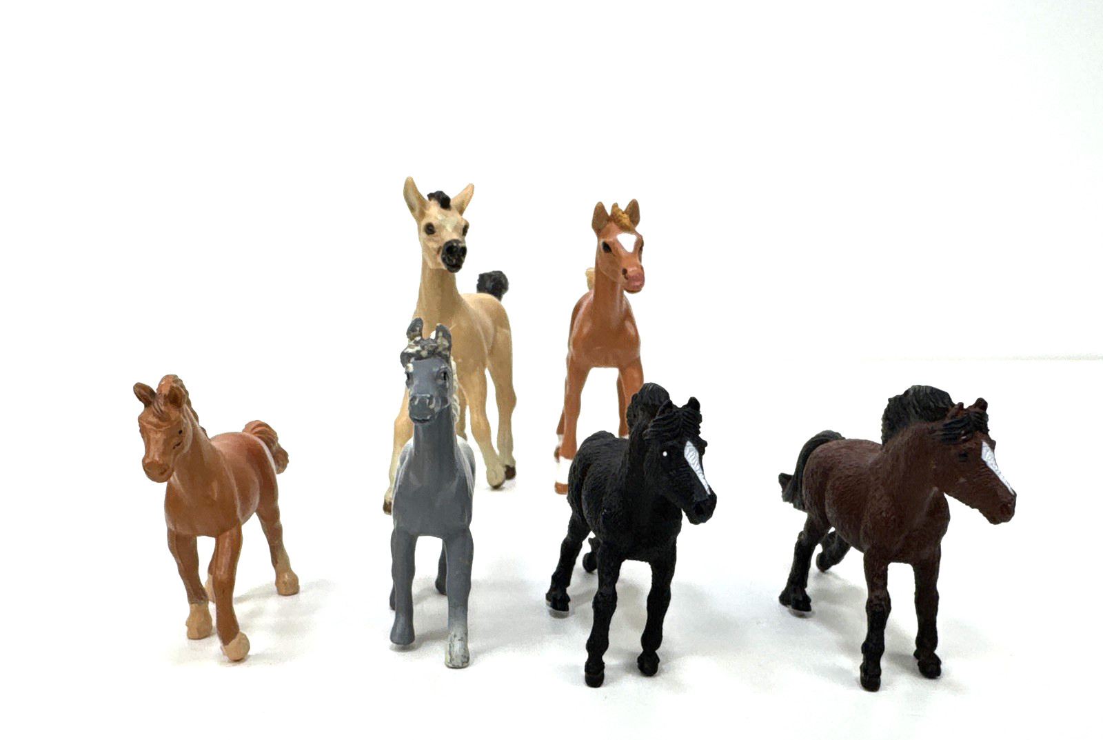 Lot Of 6 Miniature Horse Toy Figures Safari Plastic 90s & 2005