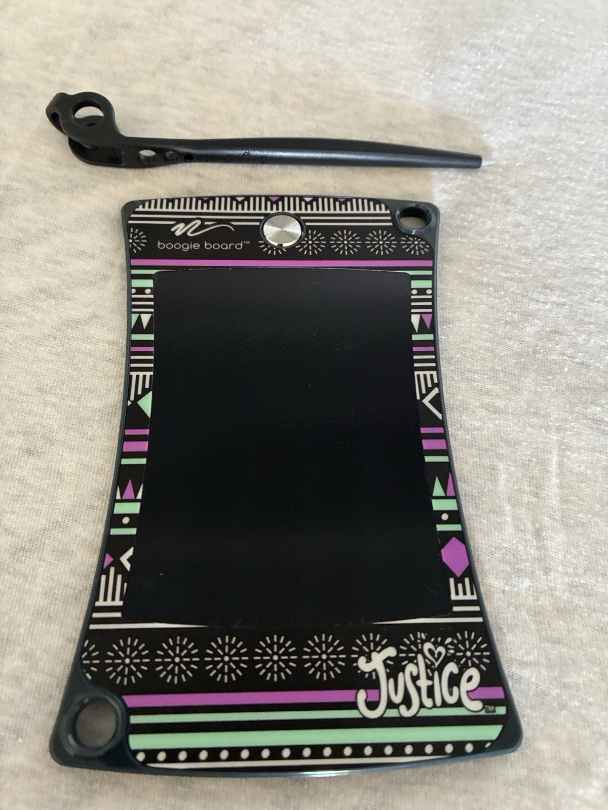 Boogie Board Justice WT13087 LCD Writing Tablet w/ Stylus Girls Black Purple