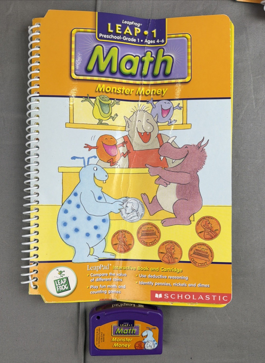 Vtg 2001 LeapFrog Leap Pad Learning System Console/Backpack/Books/Games *READ*