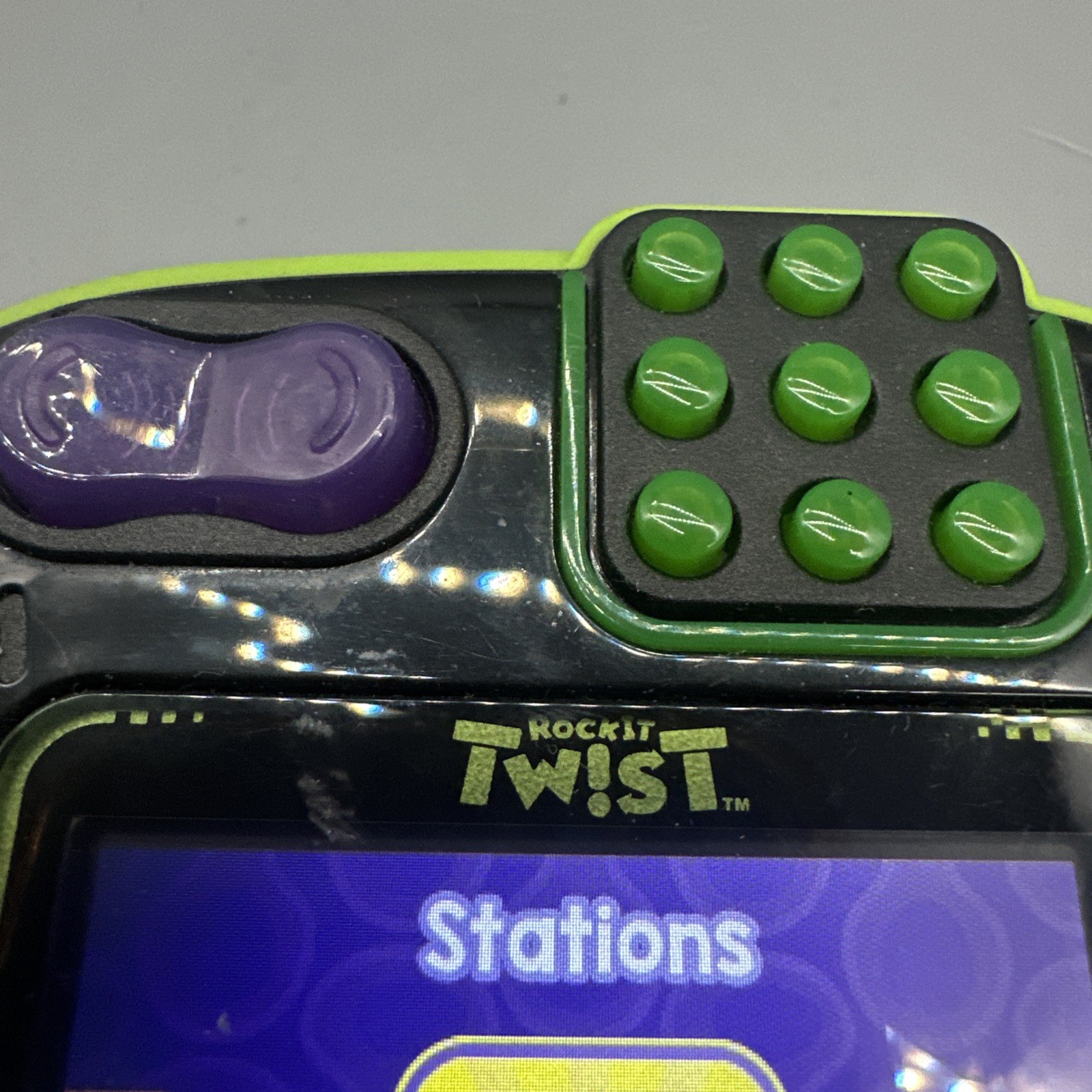 Leapfrog Rockit Twist Black/Green Button Control Handheld Learning Game System