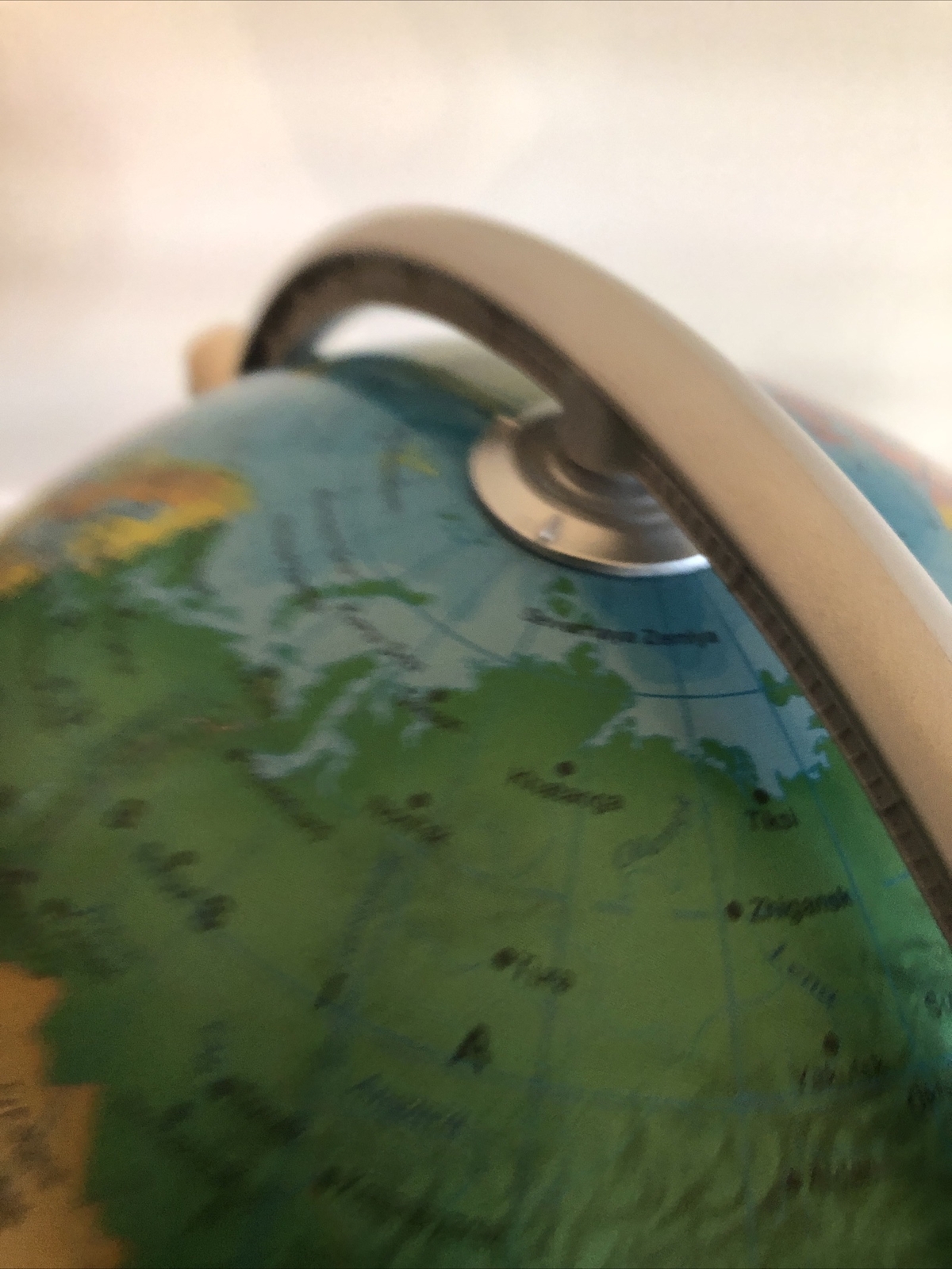 Child Globe World Edu. Explorer #113318 Physical Globe Only;No Pen No USB 13×13″
