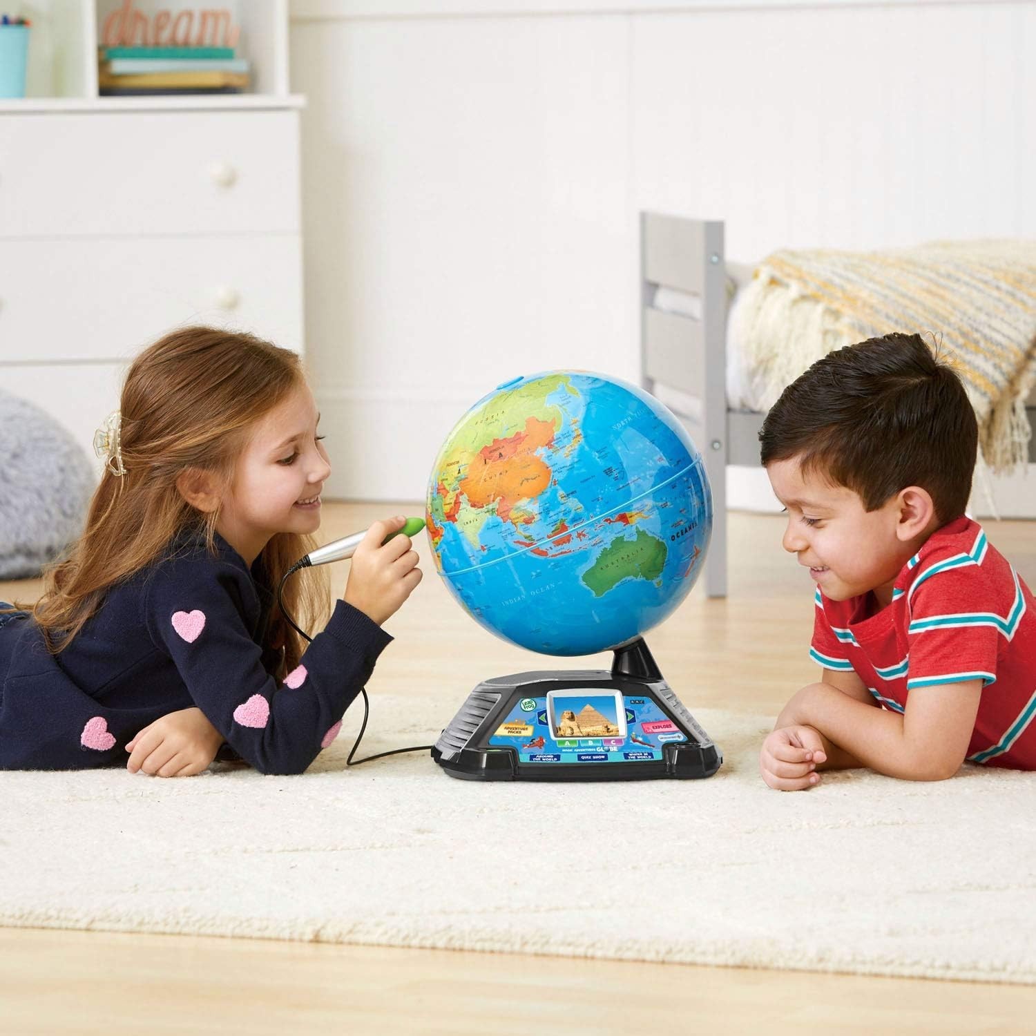 Magic Adventures Globe Frustration Free Packaging