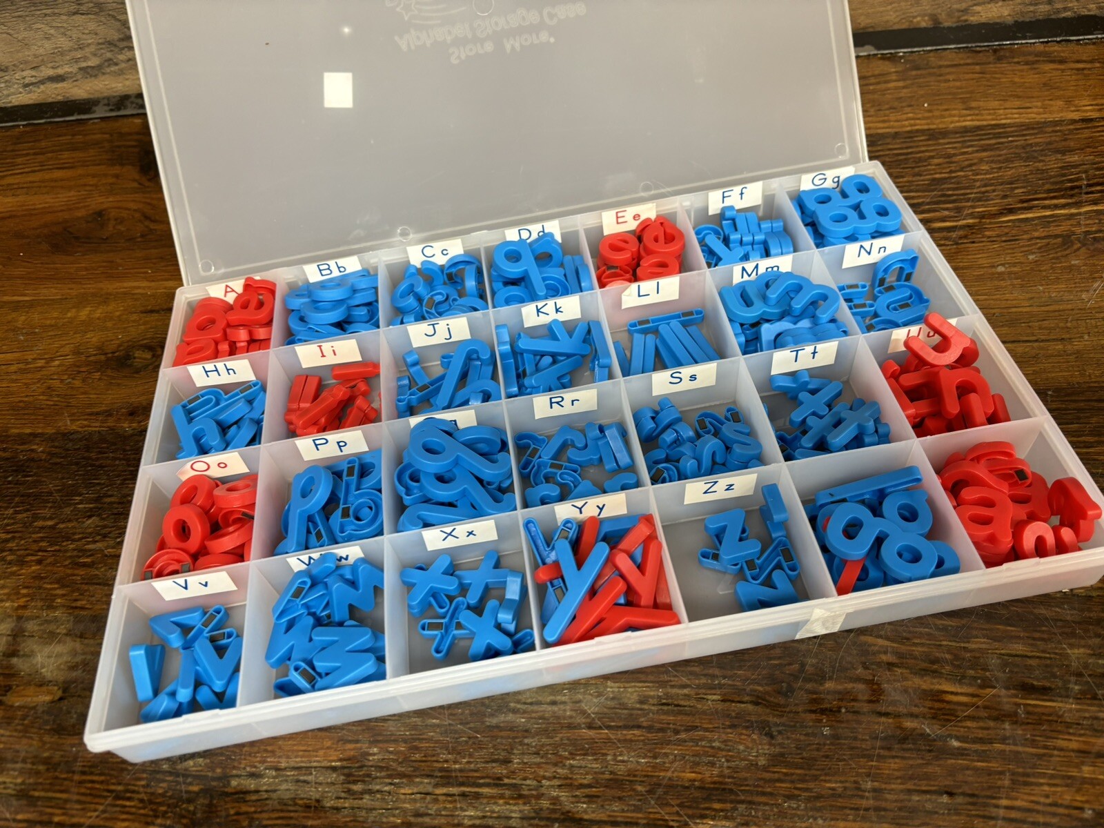 Really Good Stuff Magnetic Letter Kit with Storage Case