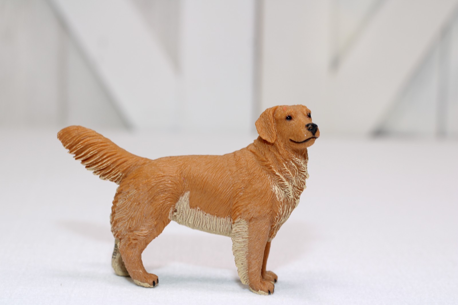 Golden Retriever Figure Brown Pet Dog Animal Safari Ltd 4″ 2012 Toy