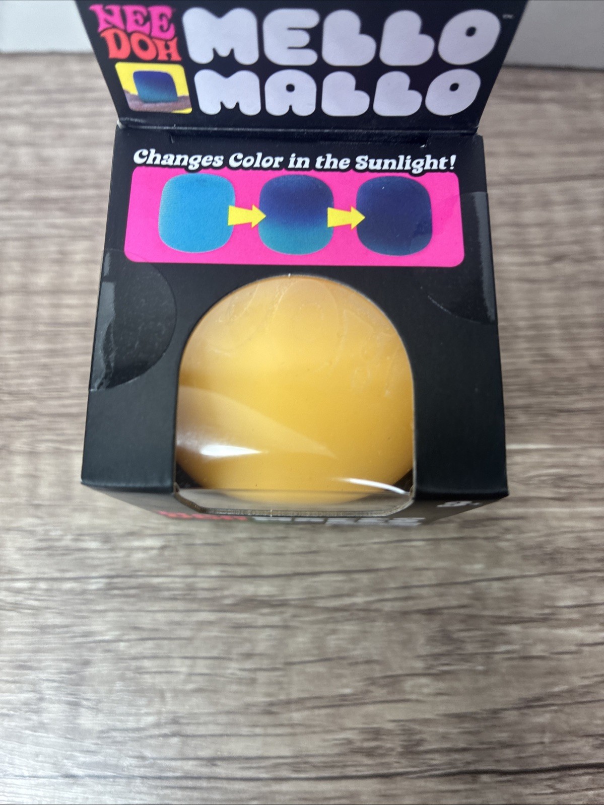 NeeDoh Mello Mallo Color Change Squishy Squeeze Sensory Toy Yellow