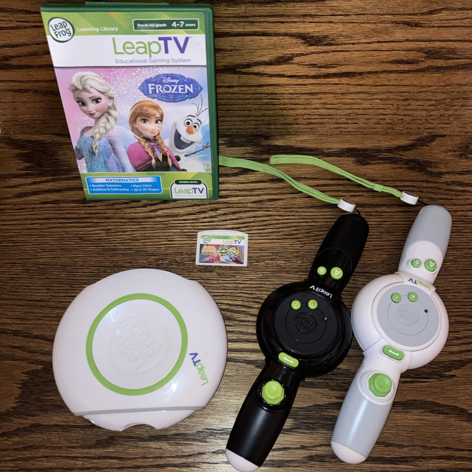 Leapfrog TV LeapTV Controller Games Frozen Black White Console SEE DETAILS WORKS