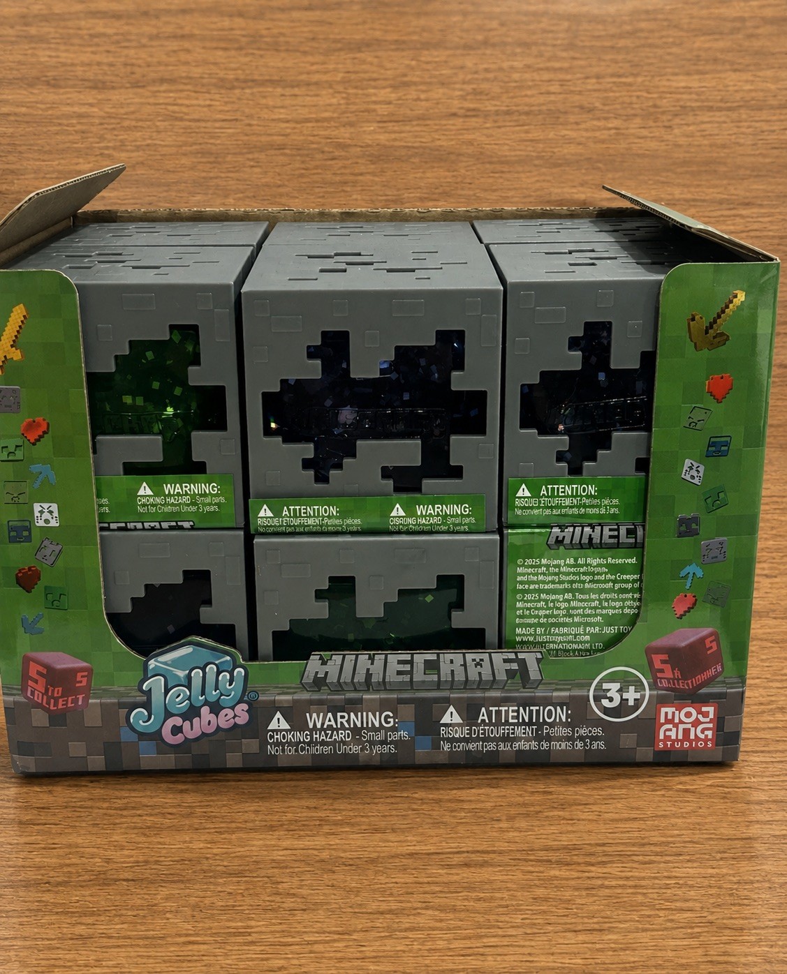 New! Lot of 12 Minecraft Jelly Cubes with Display Case