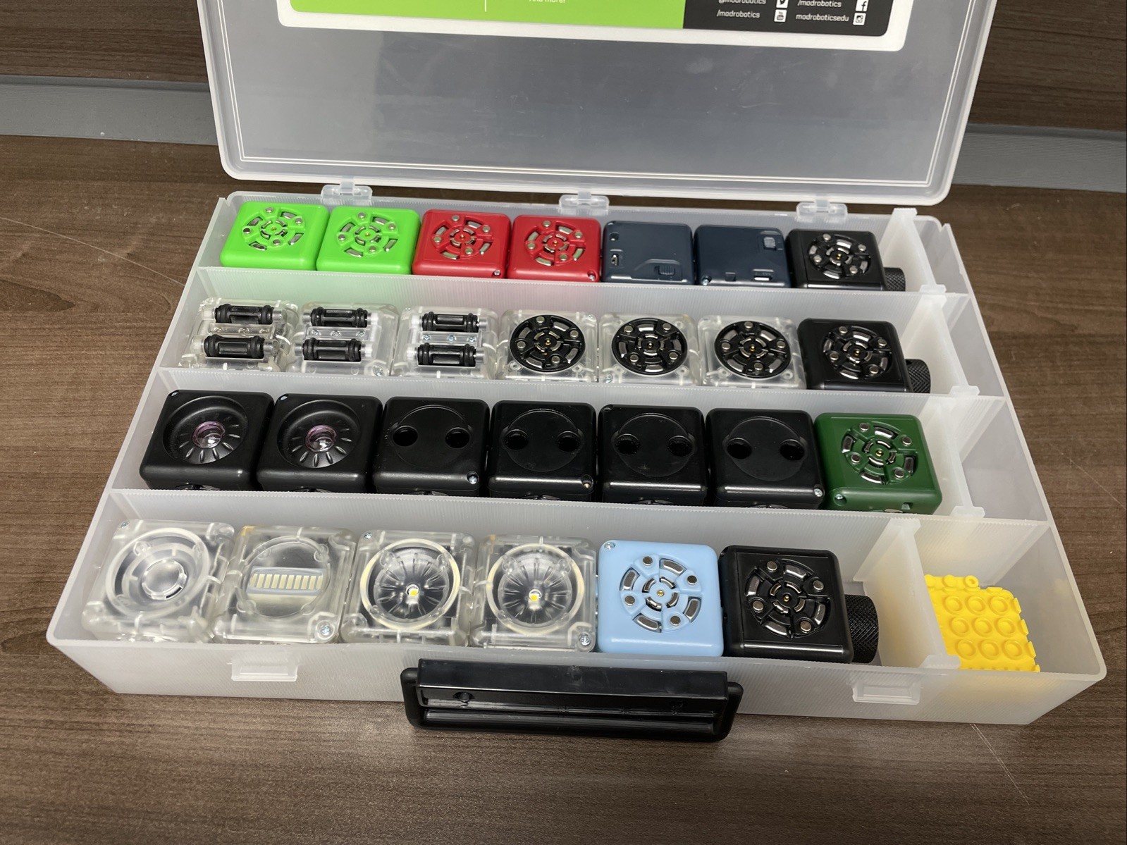 Cubelets Modular Robotics Set of 27
