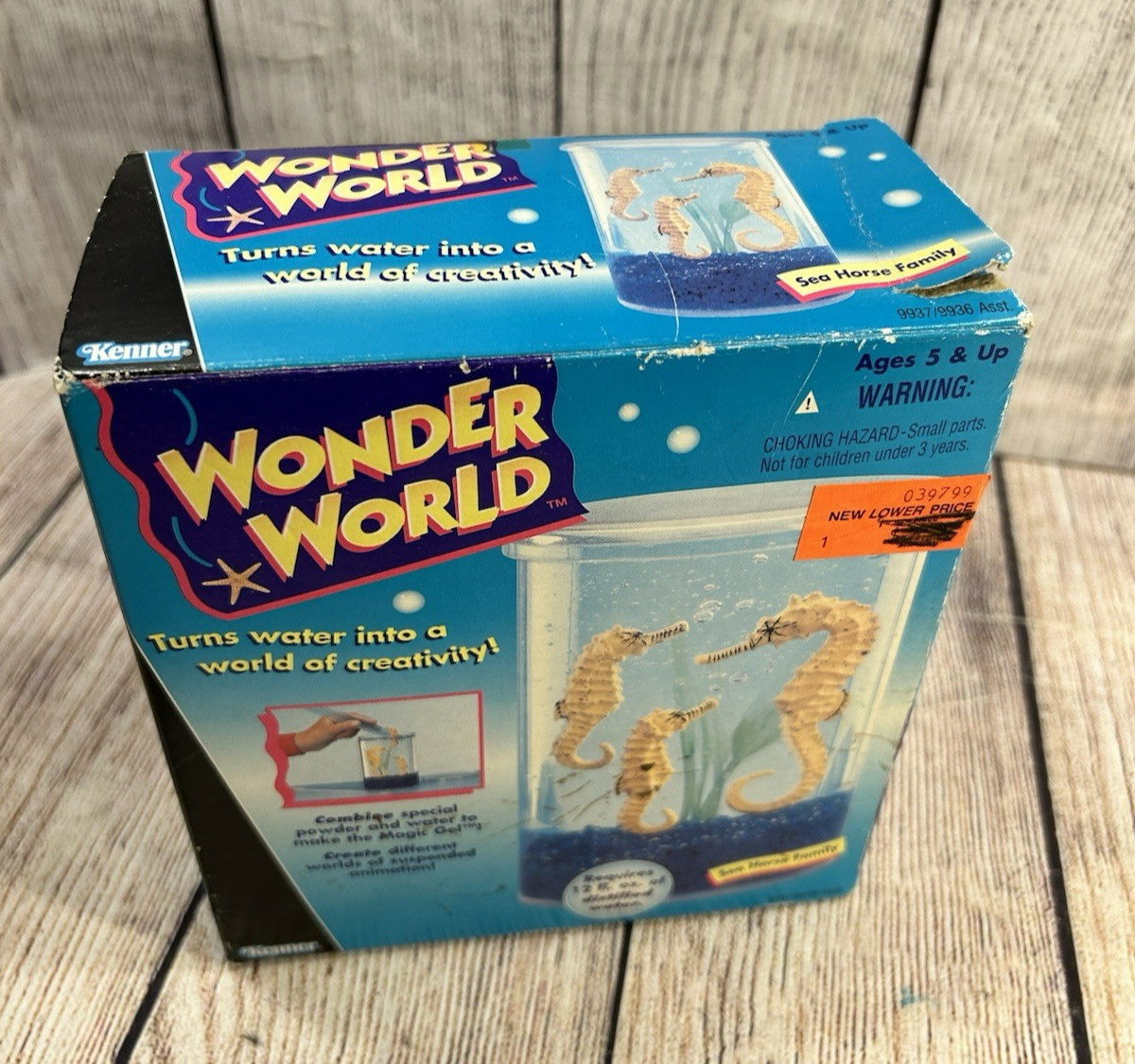 Kenner Wonder World Aquarium 1995 Seahorse Family Playset Open Box Complete