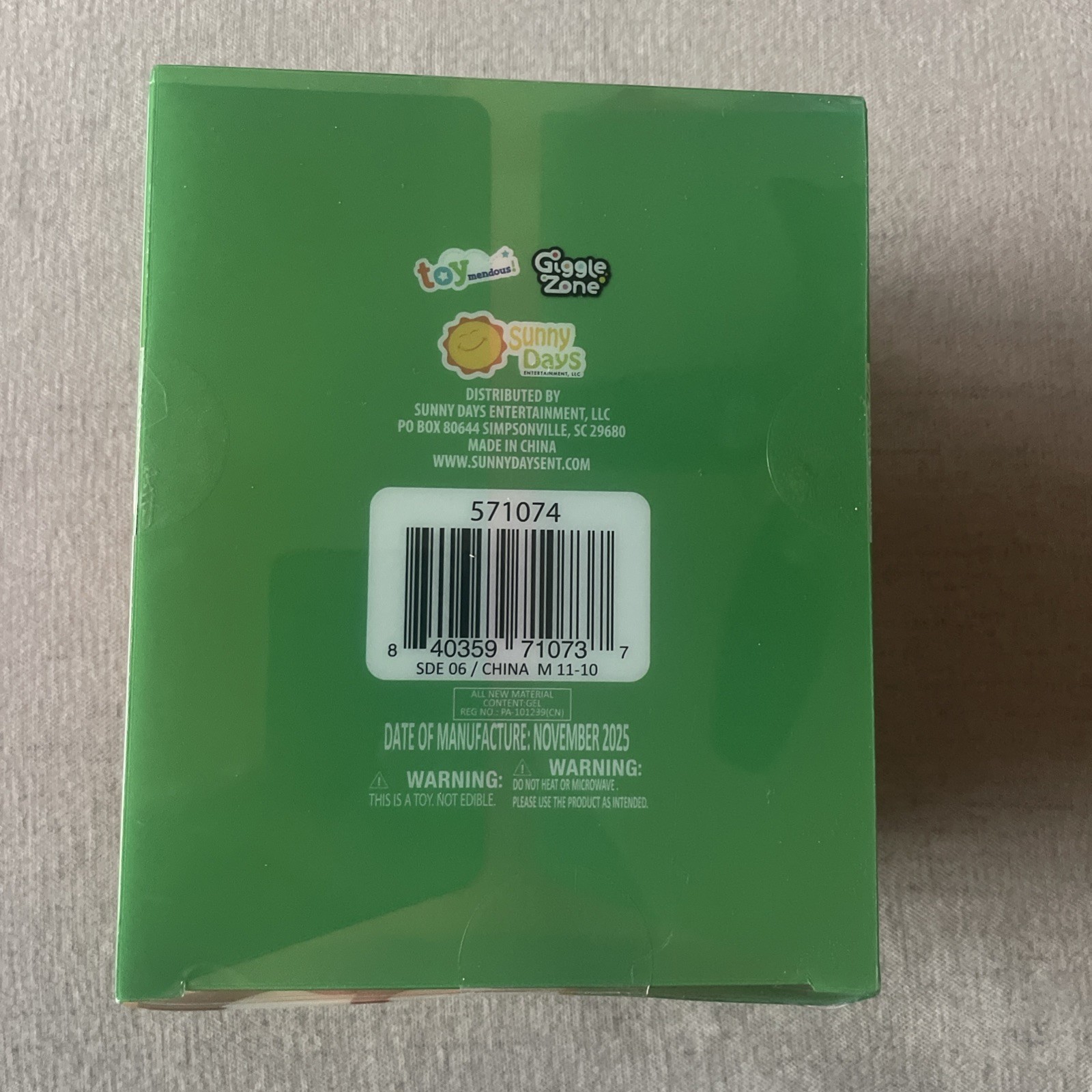 Viral Sunny Days – Jumbo Squeezy Peach – Squishy Toy