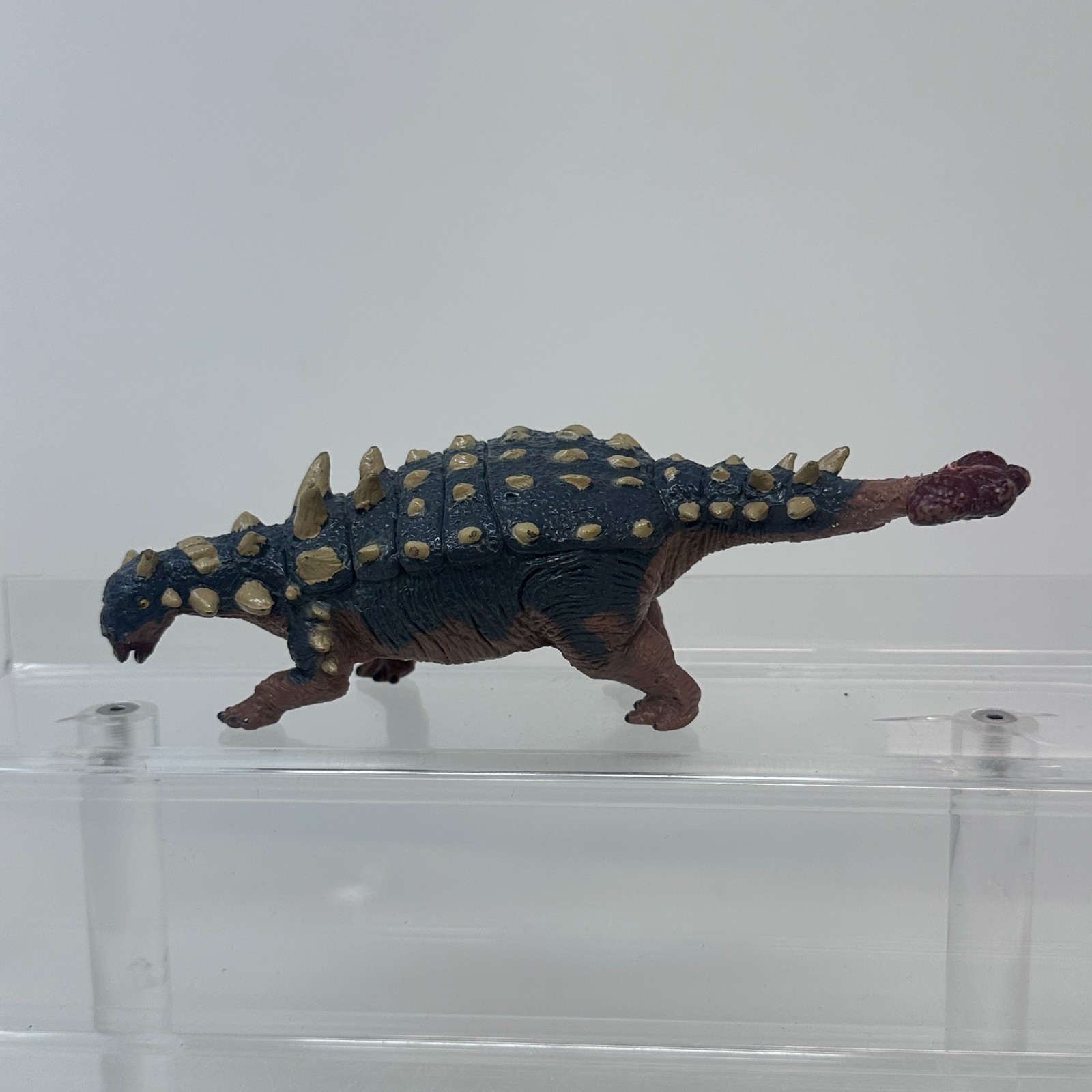 Terra Battat Euoplocephalus Tutus Figure Gray Prehistoric Dinosaur Figurine 6.5″