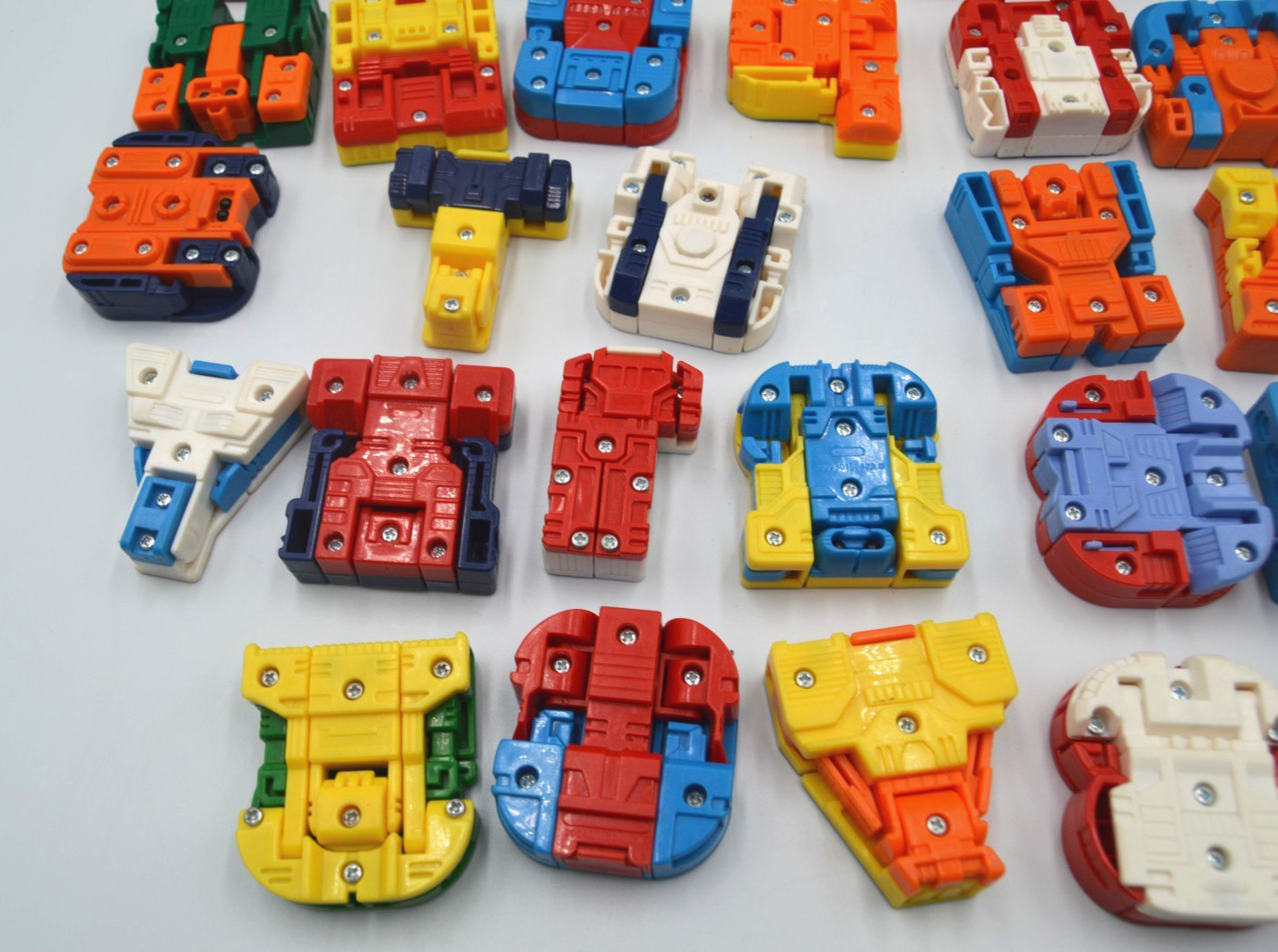 Alpha Bots Transforming Letters Numbers Robots Alphabet Vintage Learning