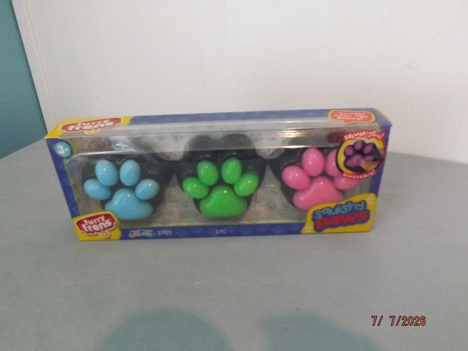 Squishy Paws Set of 3 Sensory Toy Blue/Green/Pink NEW