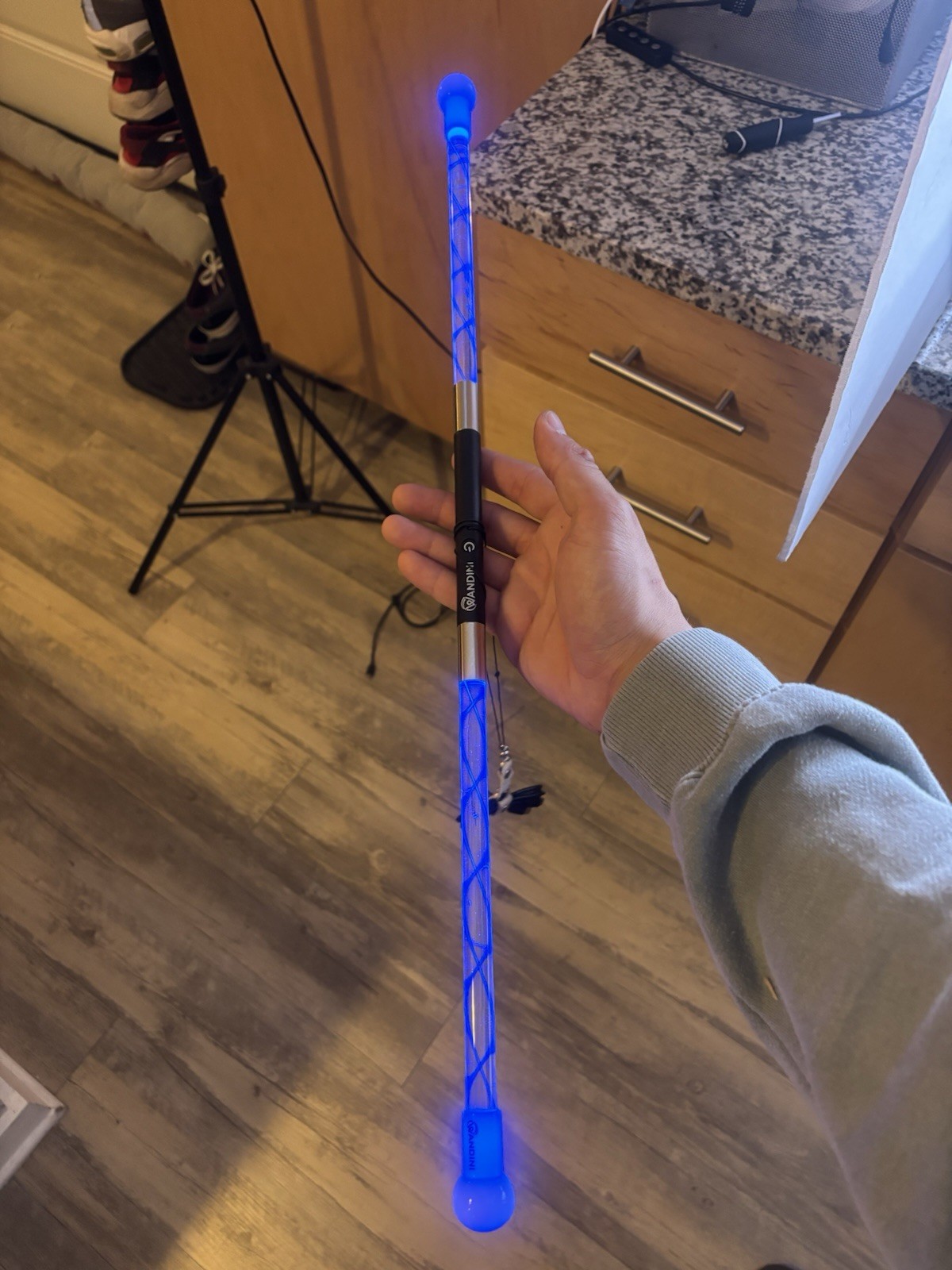 Wandini Glow.0 Magic Wand Collapsible LED Levitation Wand USB Rechargeable USED