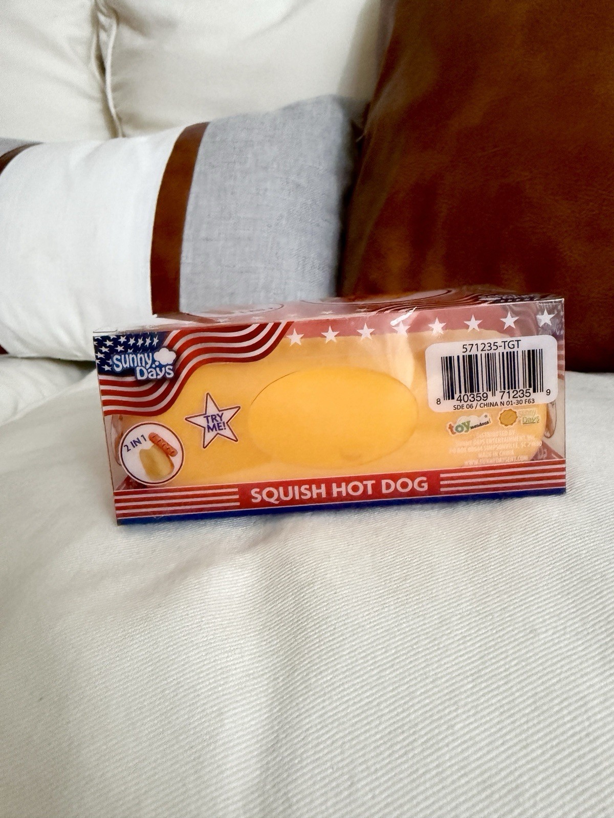 Sunny Days Squish Hot Dog 2 in 1 Tactile Squeeze Stretchy Poke Toy 3+, 571235