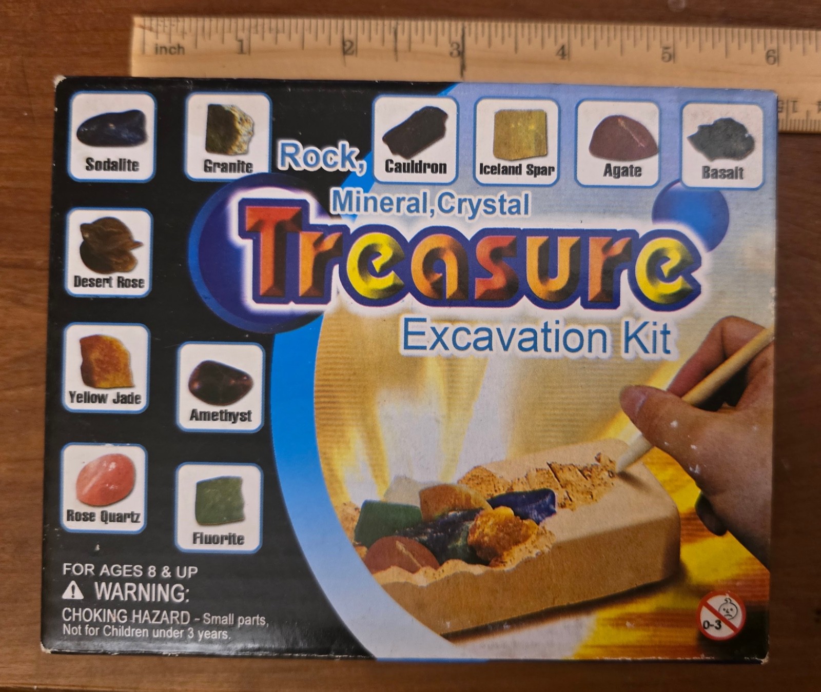 Treasure Excavation Kit 25 Rock, Crystal, Gem & Minerals with Tools 6″x5″ NEW