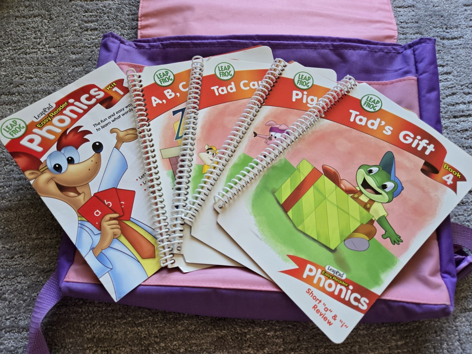 Leapfrog LeapPad Learning 2001 System W/Carry Bag Plus Five Books With Cartridge