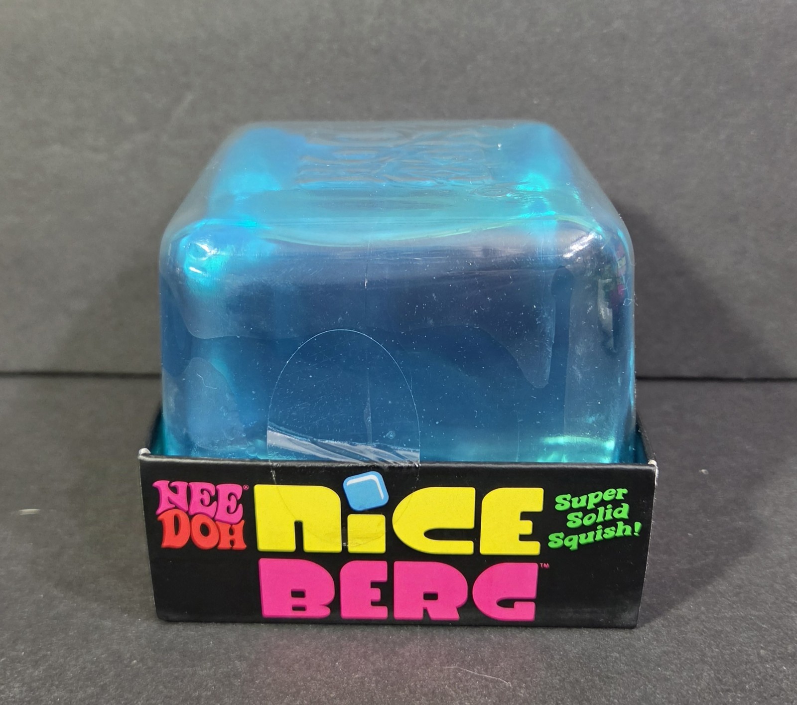 NeeDoh Nice Berg Blue XL Giant Nee Doh Niceberg Squishy Cube Ice, Blue