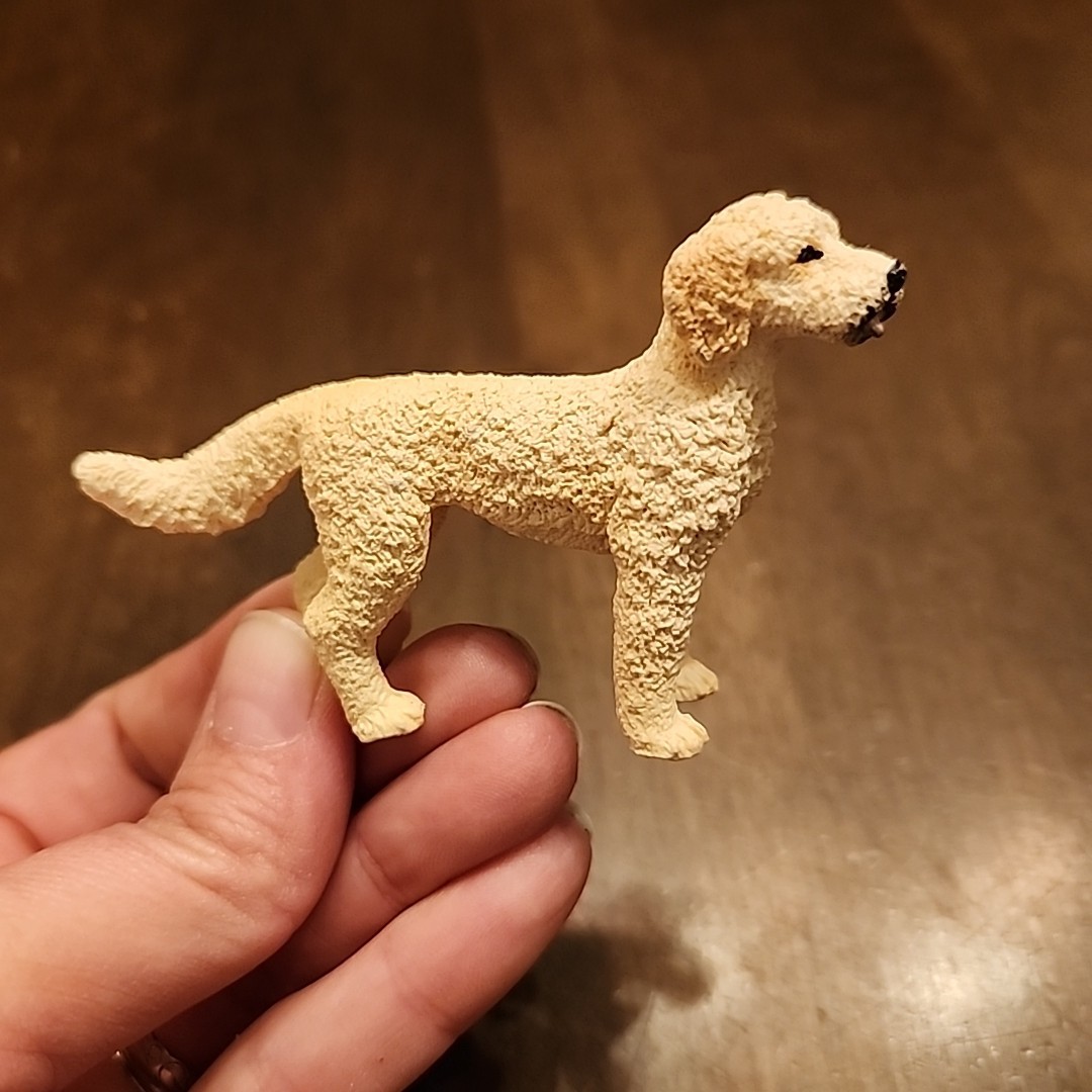 Schleich Goldendoodle Figure White Pet Dog Farm Animal Figurine 3.5″ 2021
