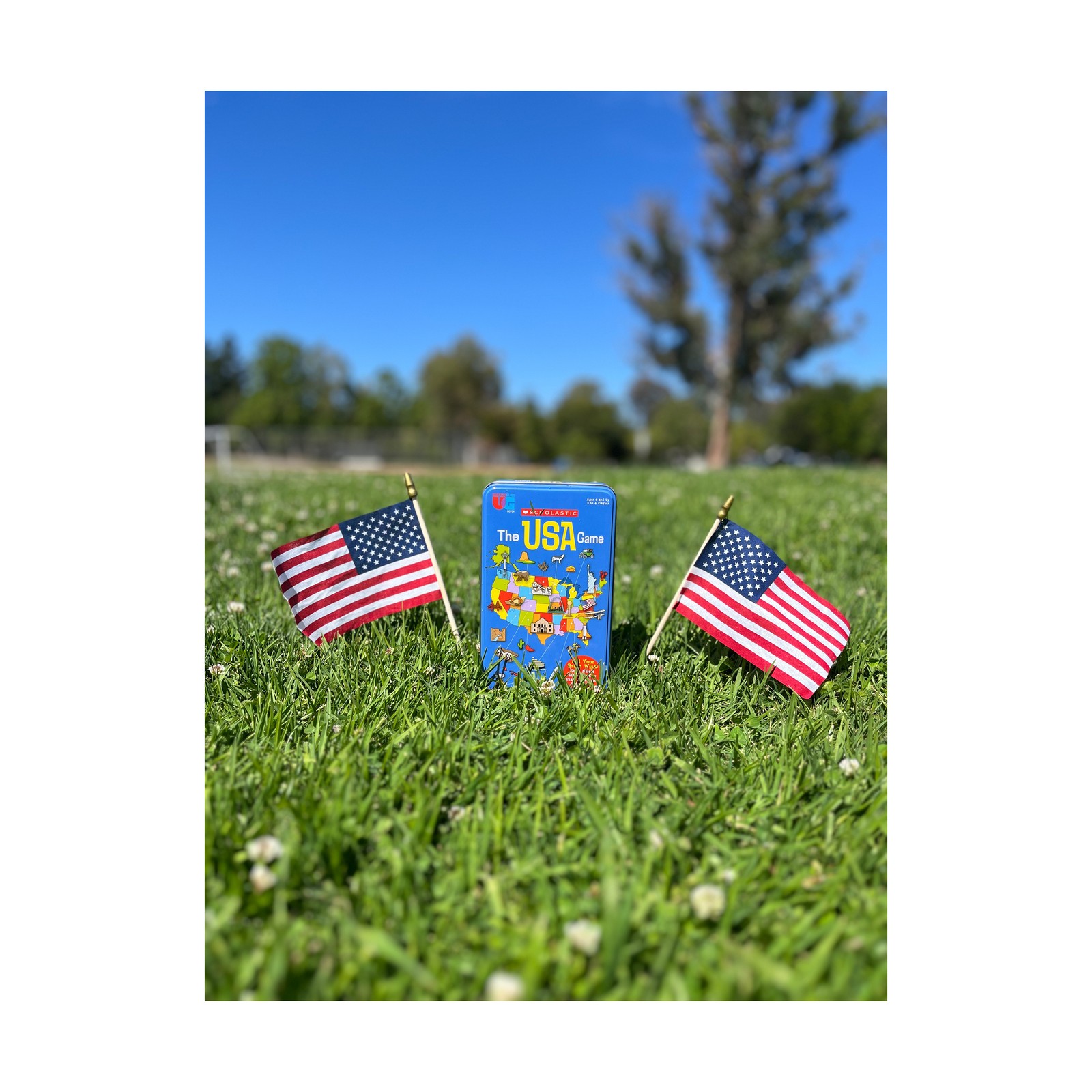 New – University Games Scholastic – The USA Game in a Tin – Ages 6+
