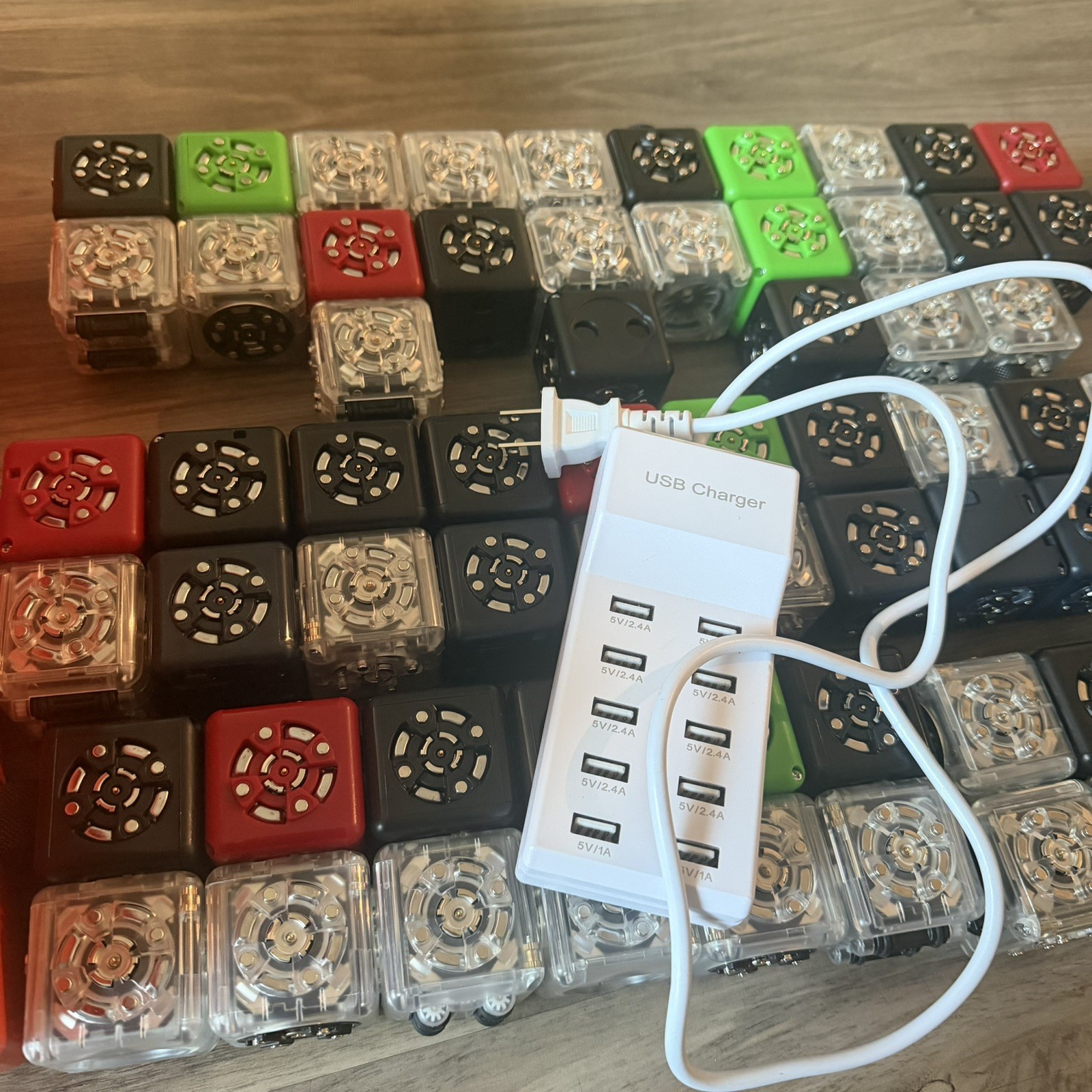Cubelets Modular Robotics Mixed Lot of 65 STEM Educational Robot Blocks *Tested*