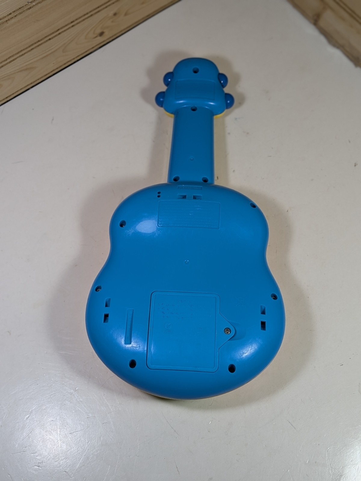 Leap Frog English/Spanish Learn & Groove Animal Sounds Toy Guitar. Tested