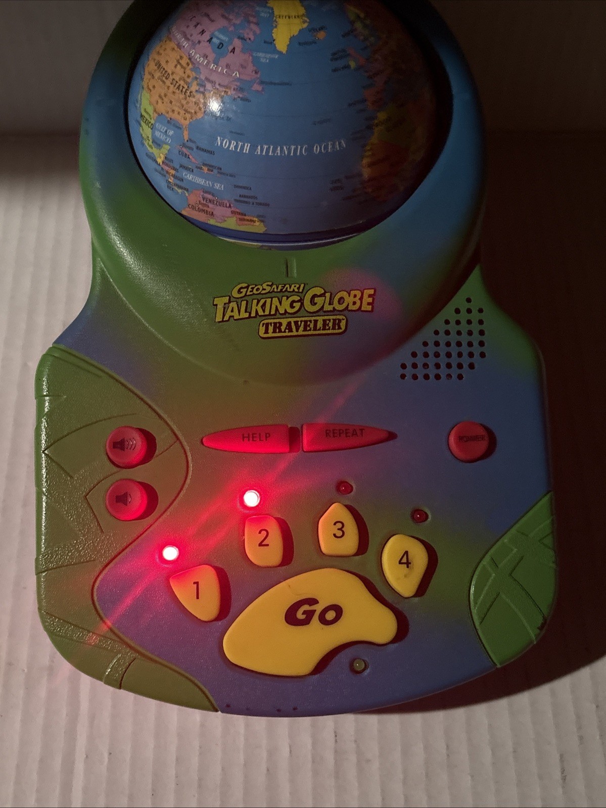 GeoSafari Talking Globe Traveler Educational Insights 5,000+ Geography Facts VTG