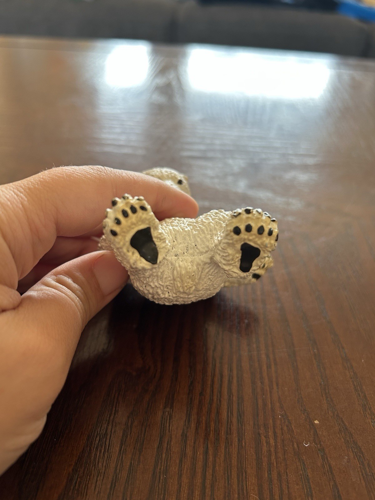 Safari Ltd Vanishing Wild Polar Bear Cub Baby 1990 VTG