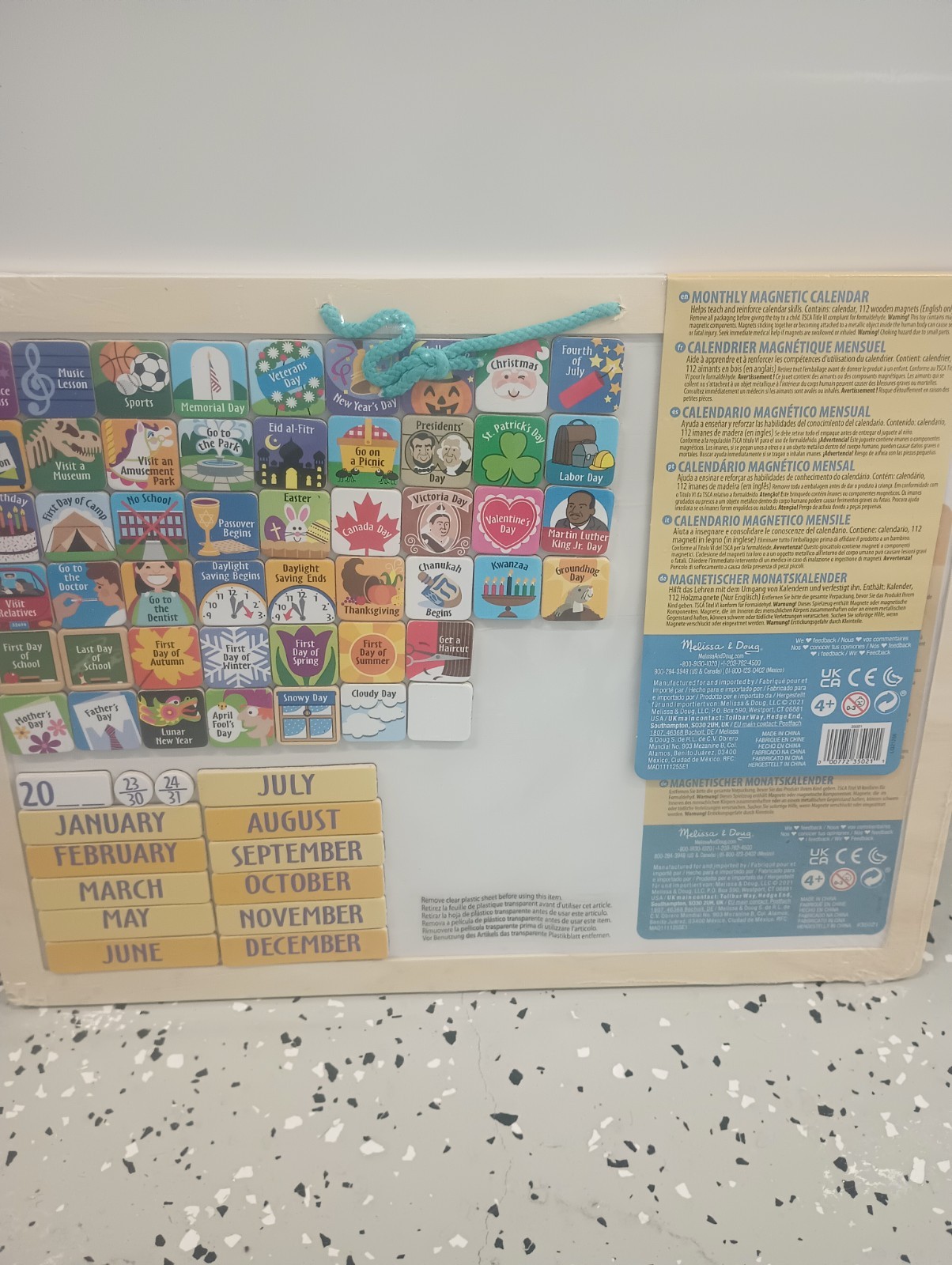 Melissa and Doug Magnetic Monthly Calendar and Weekly Activities Chart