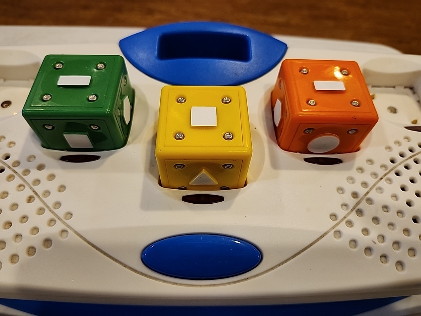 1998 Neurosmith Music Block Player With Three Blocks READ