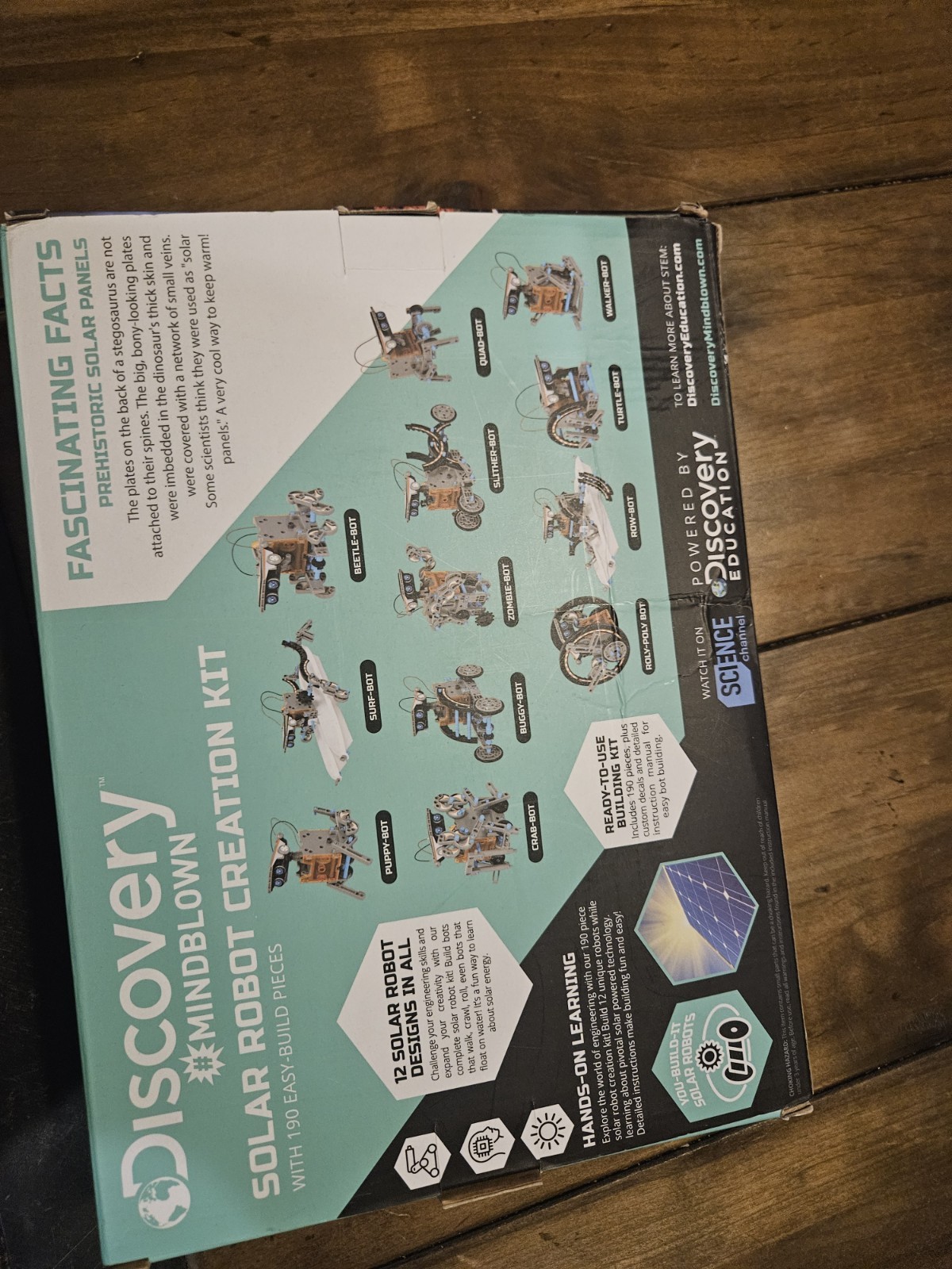 Discovery Kids Mindblown STEM 12-in-1 Solar Robot Creation Kit 190 Pieces