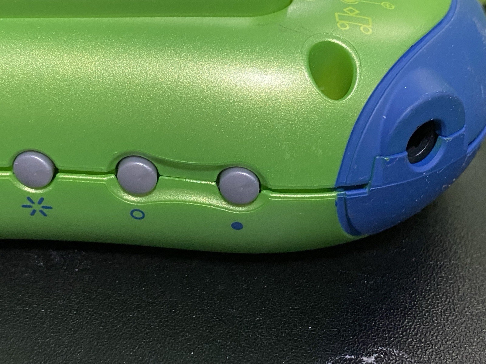 LeapFrog Leapster 2 Learning Game System Education Console For Parts Not Working