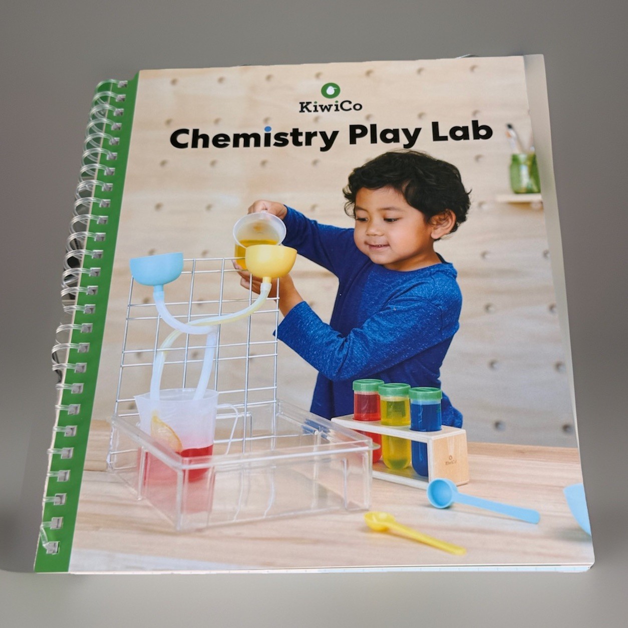 KiwiCo Learn & Grow! Chemistry Play Lab Sensory Play Educational Science Kit New