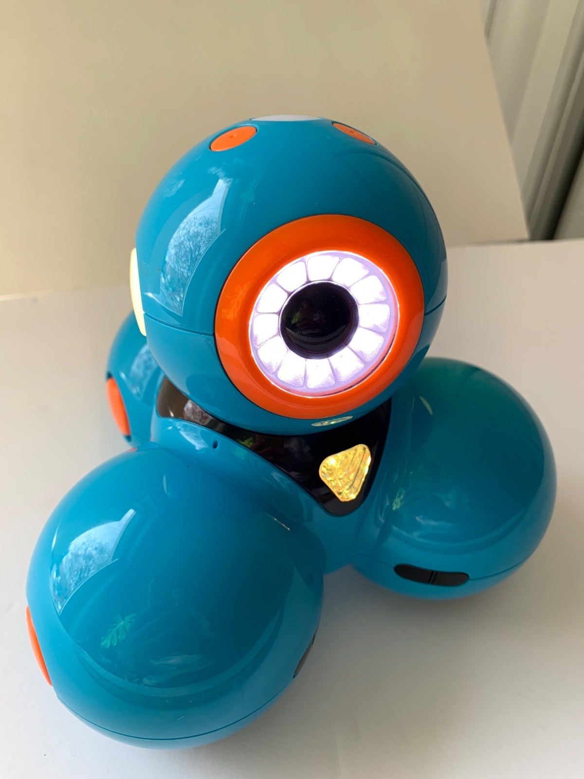 Wonder Workshop DA01 Dash Robot w Cable Kids Coding Educational Toy Bots STEM