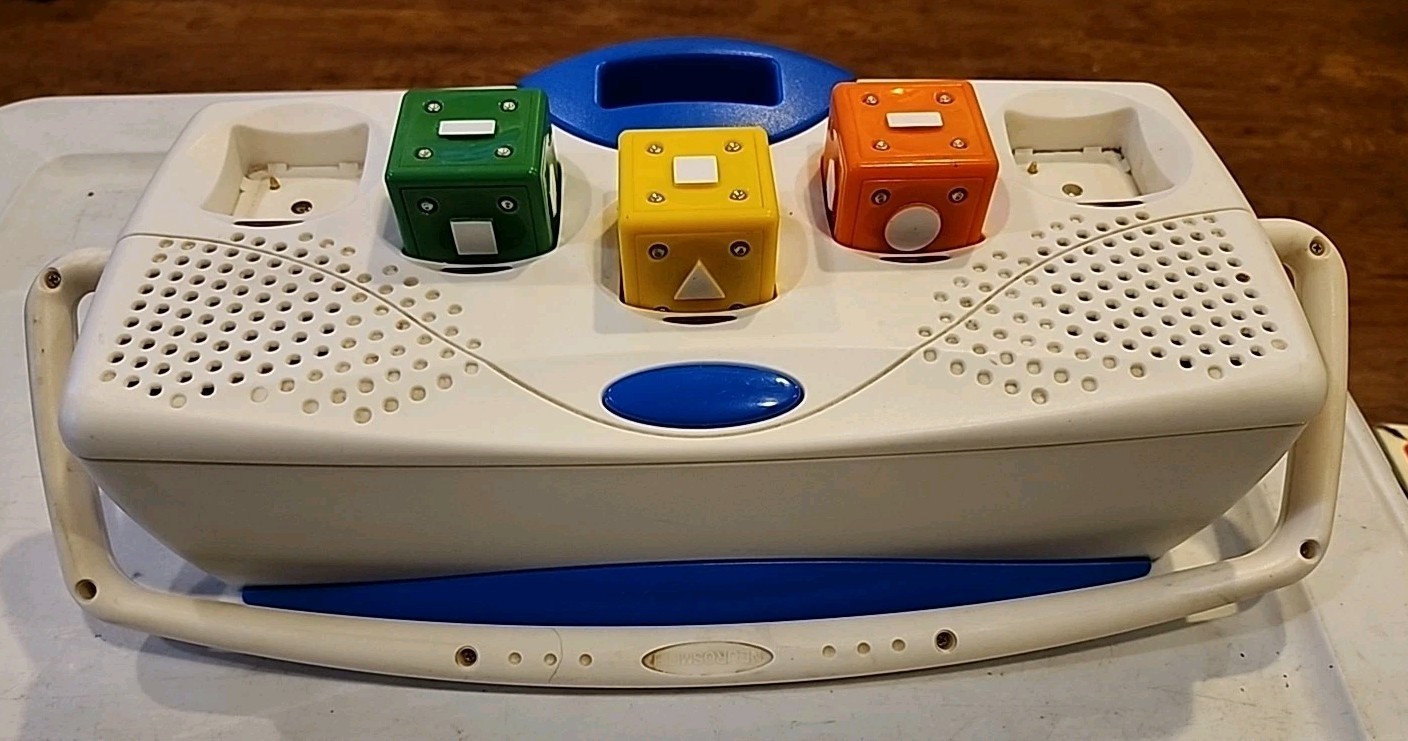1998 Neurosmith Music Block Player With Three Blocks READ
