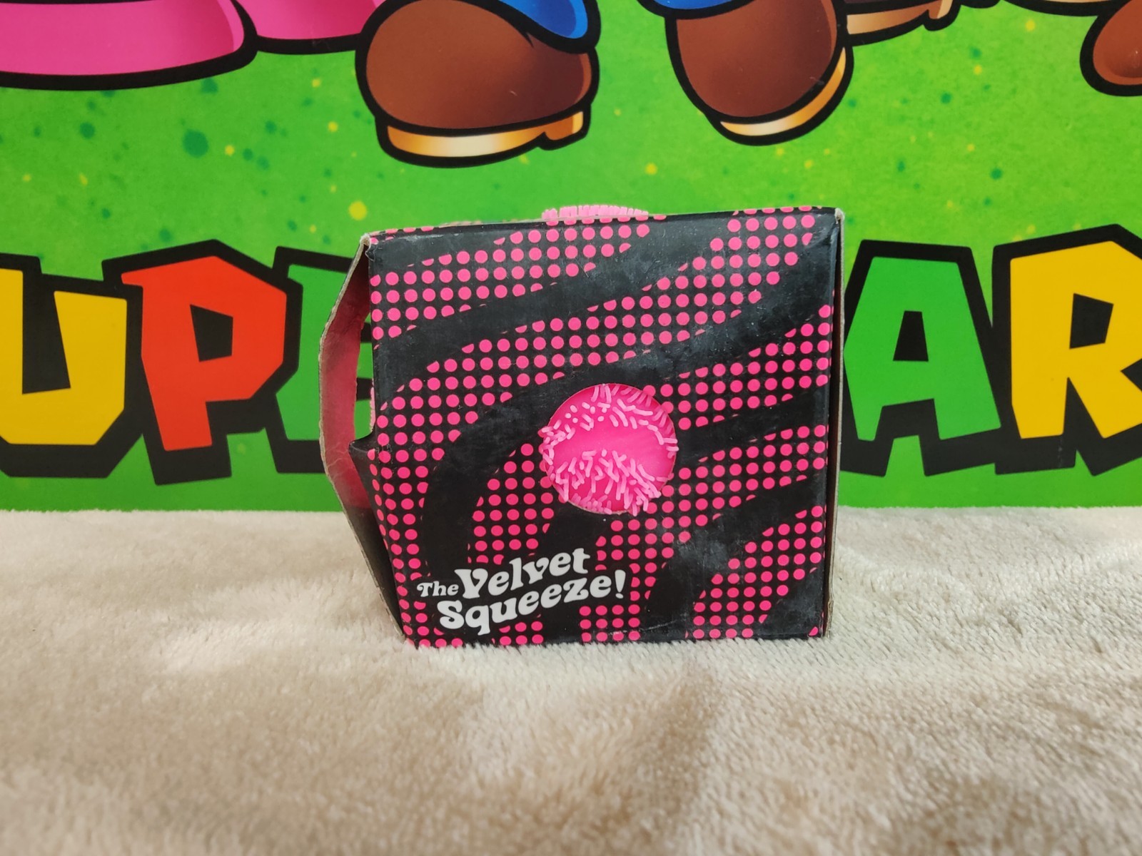 NeeDoh Fuzz Ball Wonder Waves Squishy Stress Ball Nee Doh Fuzzball New Pink