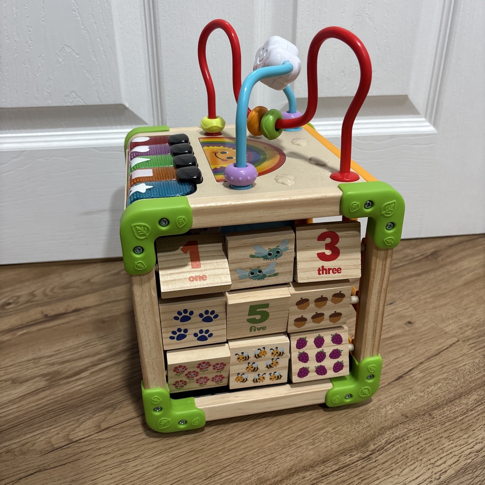LeapFrog Touch & Learn Wooden Activity Cube