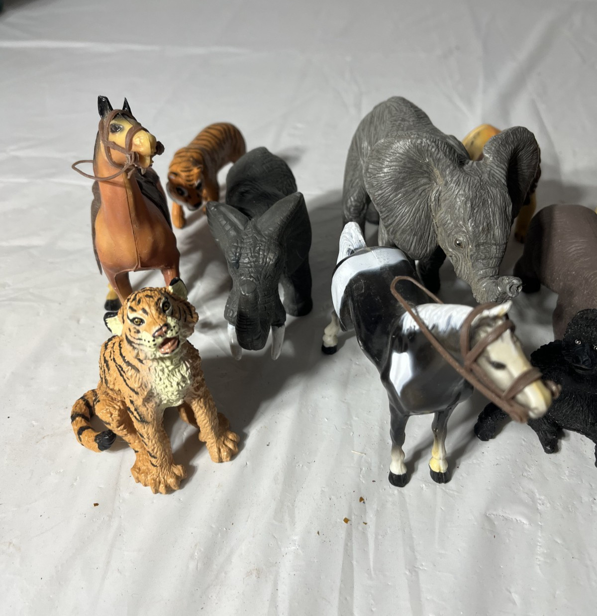 Plastic Zoo & Farm Toy Animals Safari & Unbranded Mixed Lot Of 18