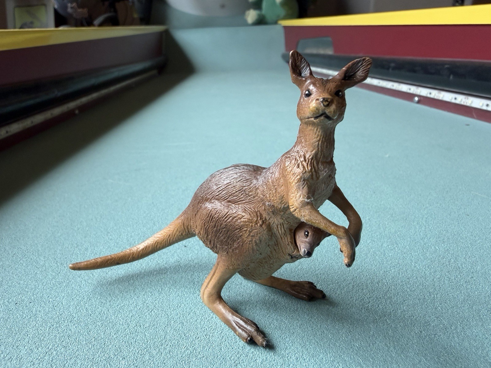 PAPO Kangaroo Female Mom + Baby Joey Wild Animal Kingdom 2003 Toy Figure Retired