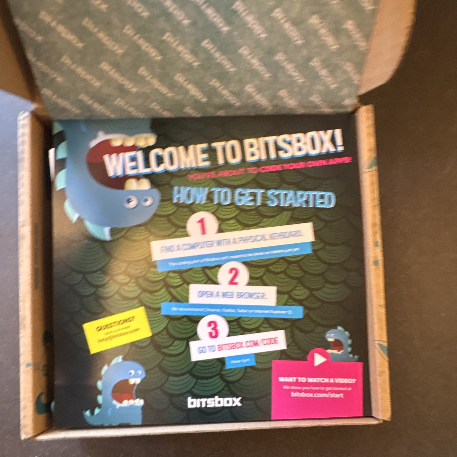 Bitsbox Coding Subscription Box Animal House Edition w/ Guides