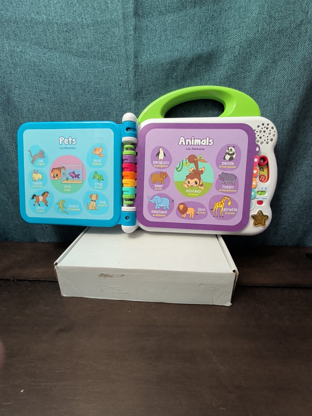 LeapFrog 100 Words Electronic Book | English Spanish Bilingual | Toddler Speech