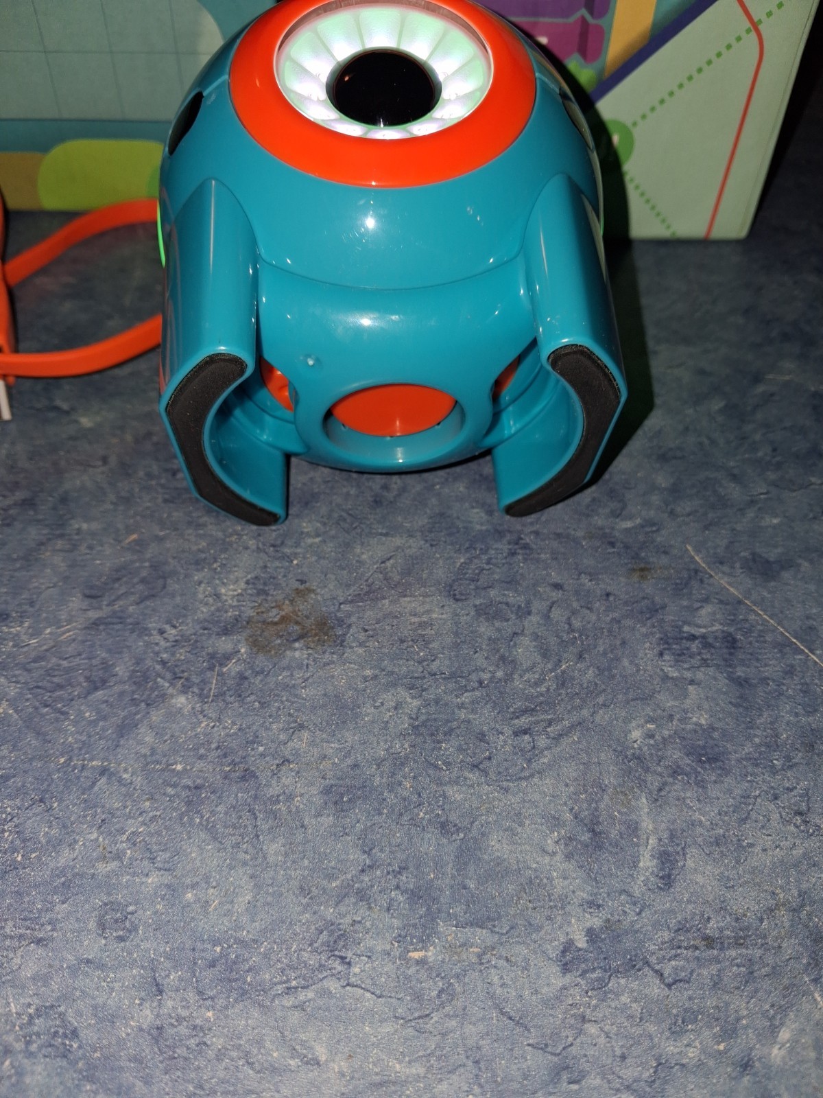 Blue Wonder Workshop Dot Robot D001, Lightly Used-Works Perfect-No Damage-