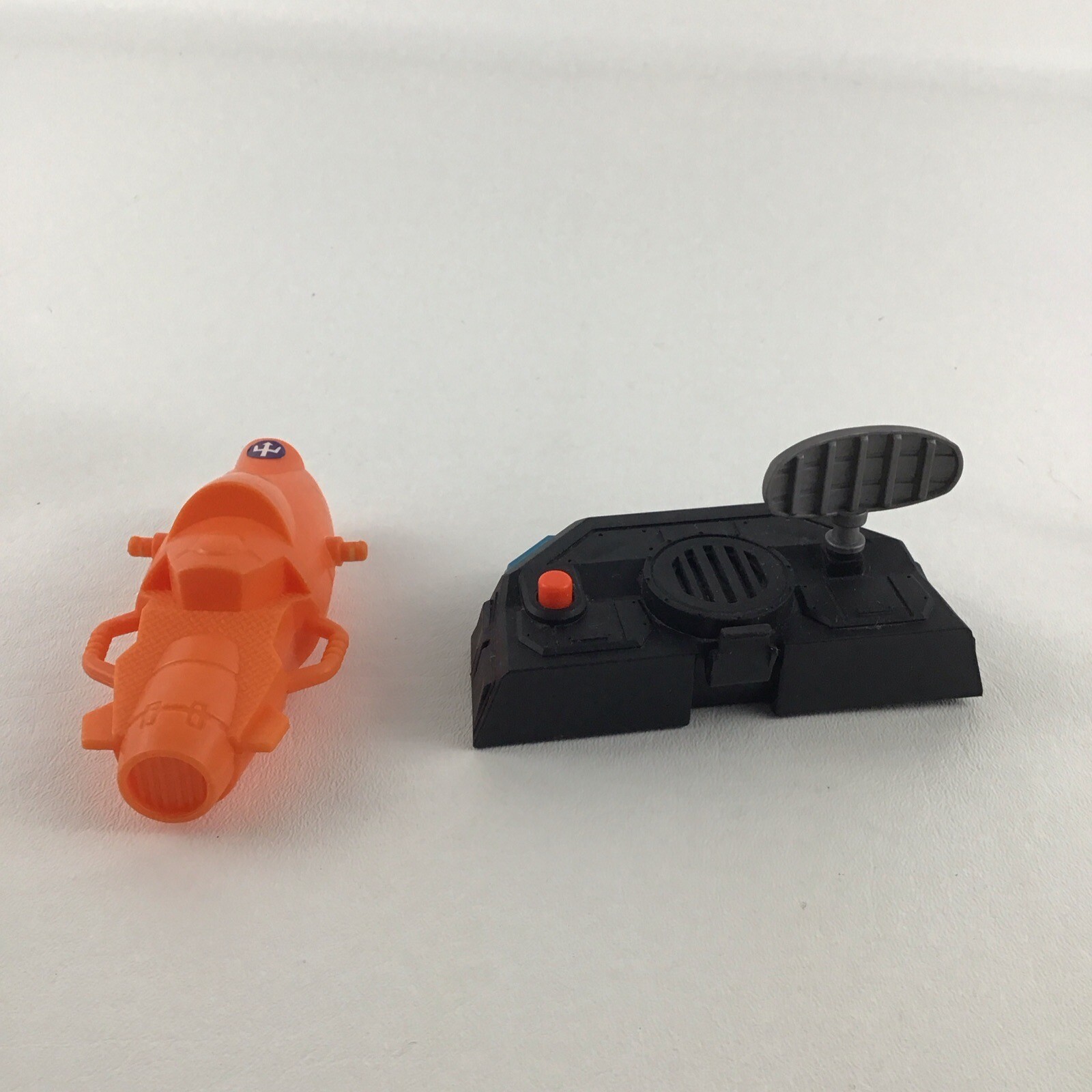 Animal Planet Ocean Quest Abyss Action Figure Playset Shark Deep Sea Exploration