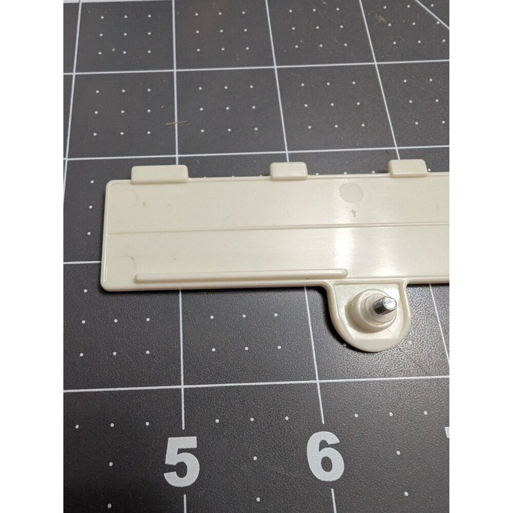 Leap Frog Fridge Farm Phonics magnetic battery cover and screw only replace