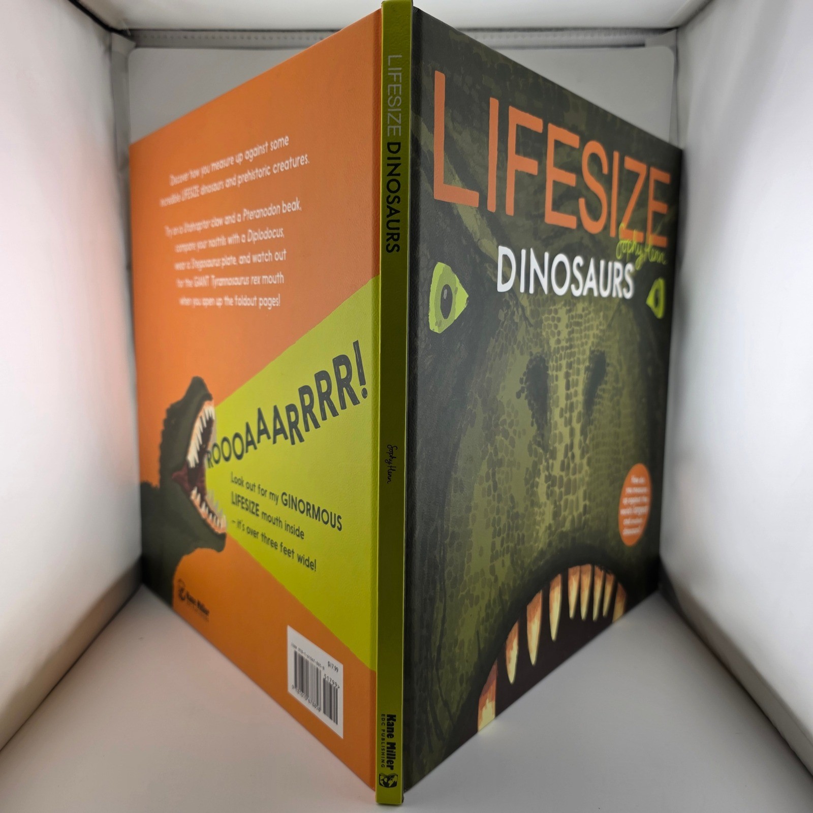 Lifesize Dinosaurs and Prehistoric Creatures Kids Interactive Book Sophy Henn