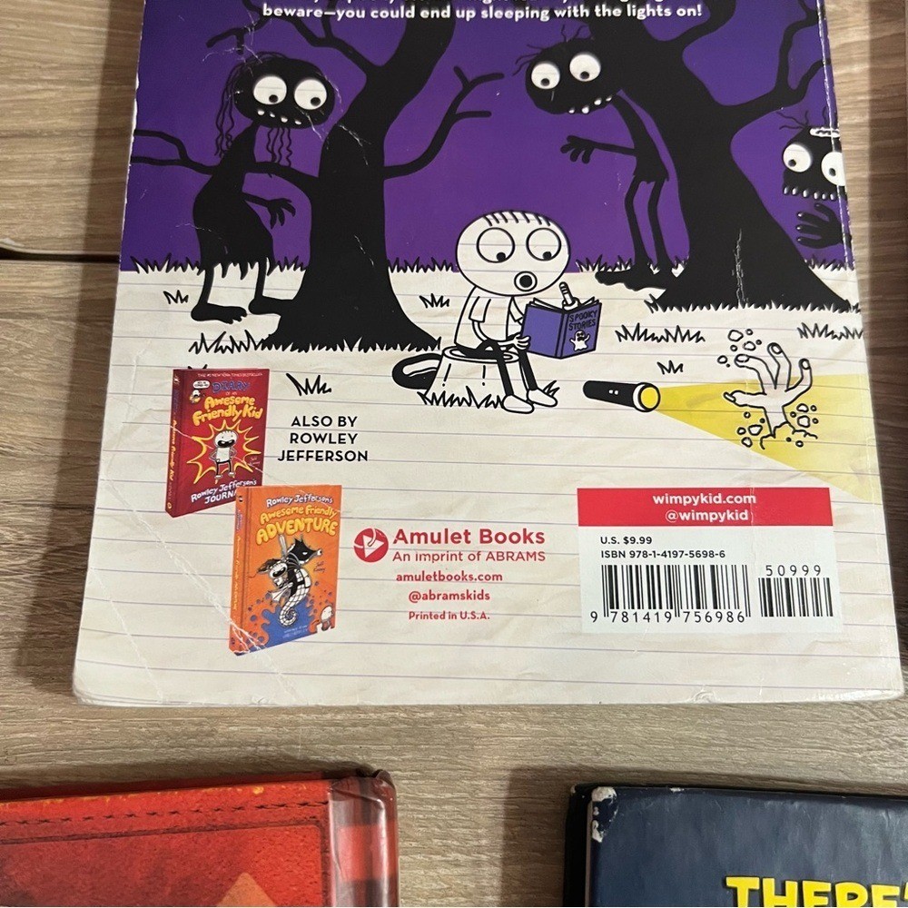 Boys Graphic Novel Book Lot Dog Man Wimpy Kid 5 Book Set Grades 3-6