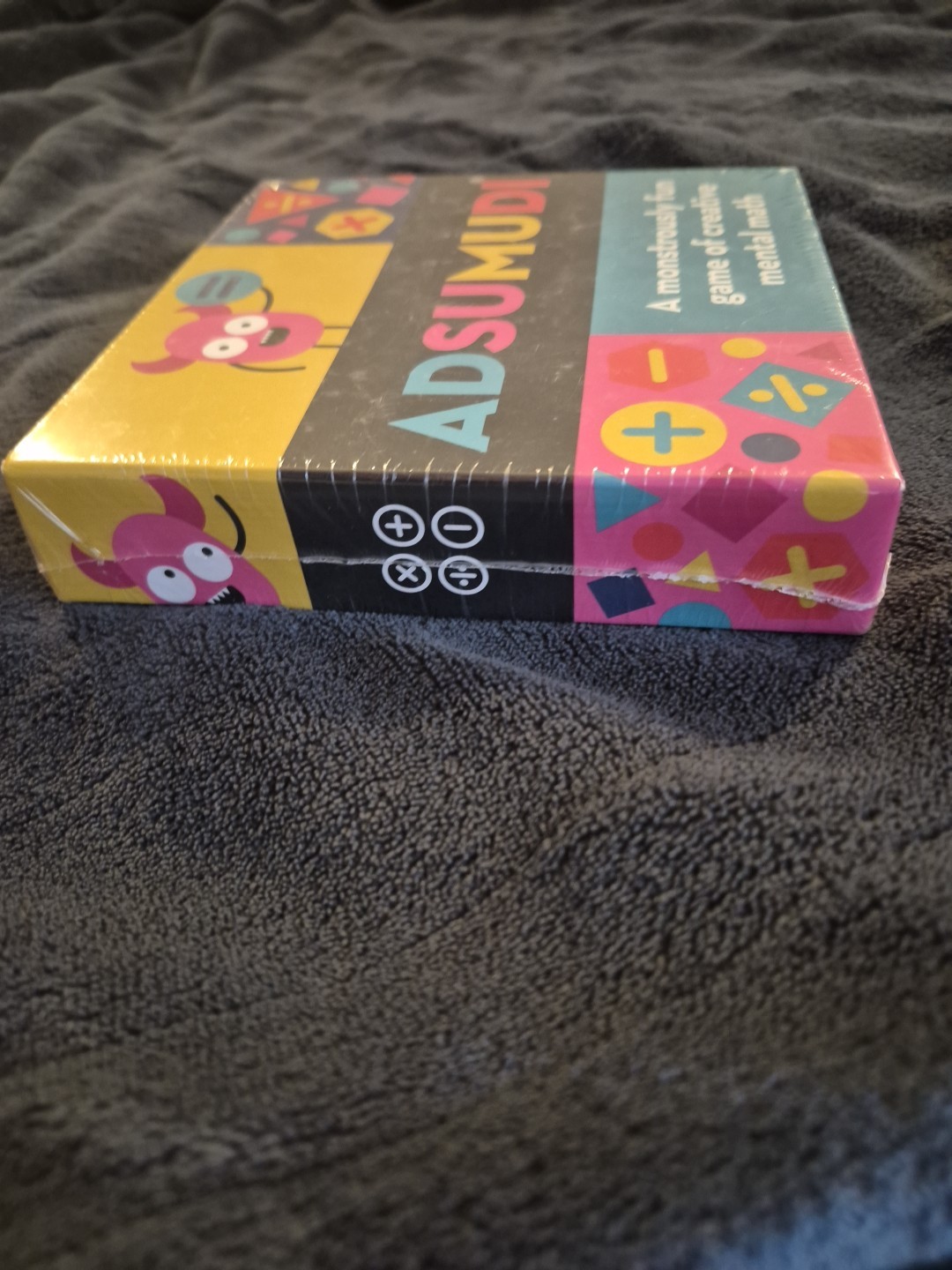 New Adsumdi Math Card Game – 2 TO 8 PLAYERS AGES 9+