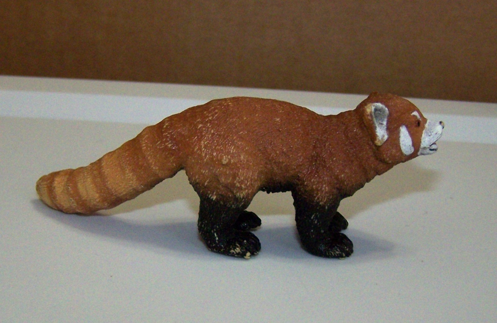 Schleich 14833 Red Panda PVC 4 inches long H7